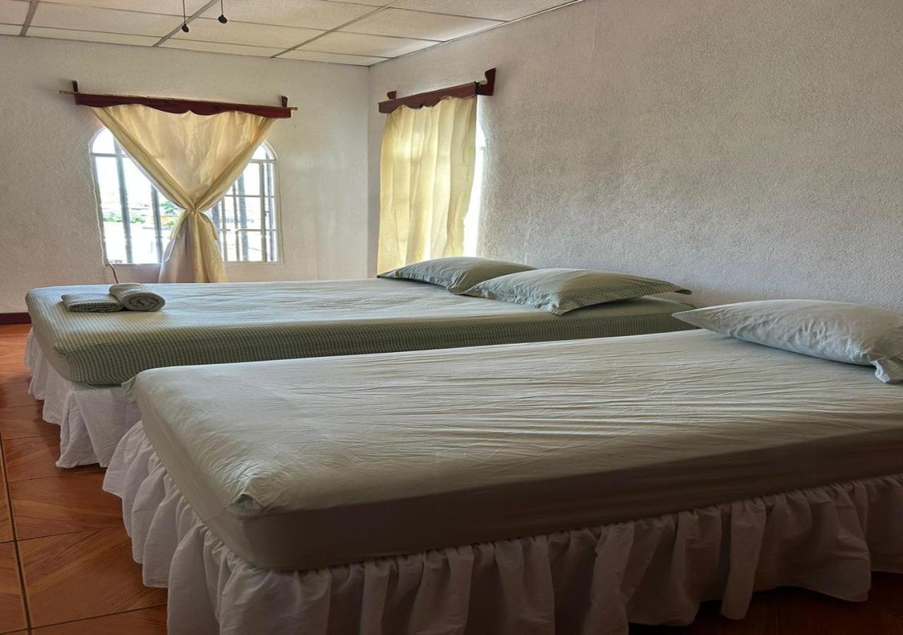 Casa Robles - Your Stay Near Airport Managua Bagian luar foto